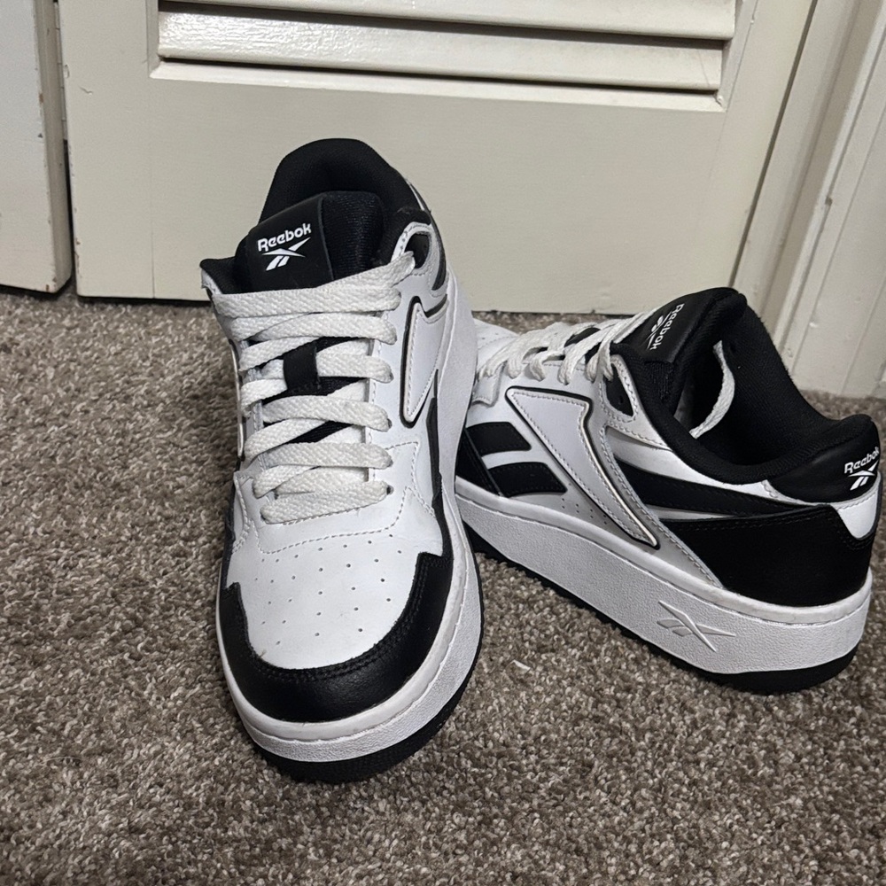 Reebok ATR Chill Sneaker